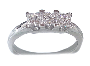 Princess Cut Diamond Triology Ring